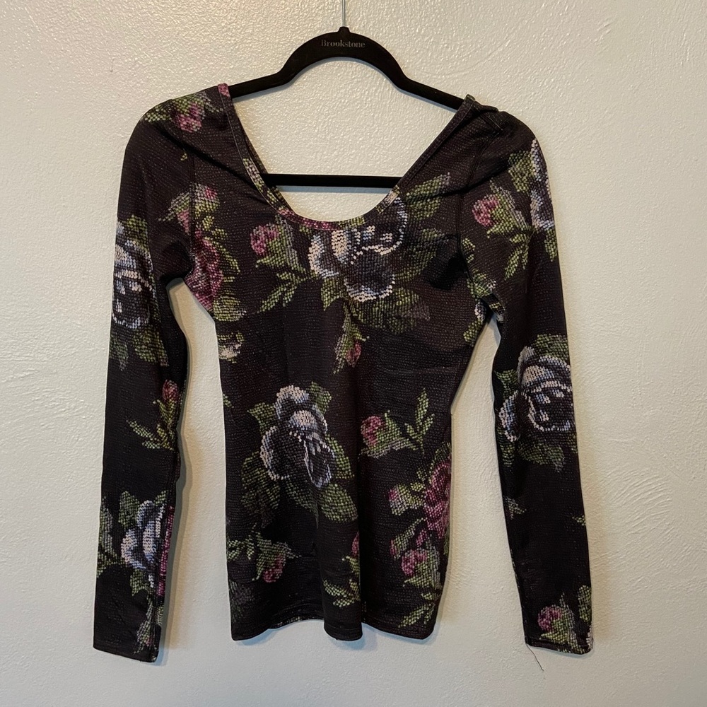 lululemon workout top